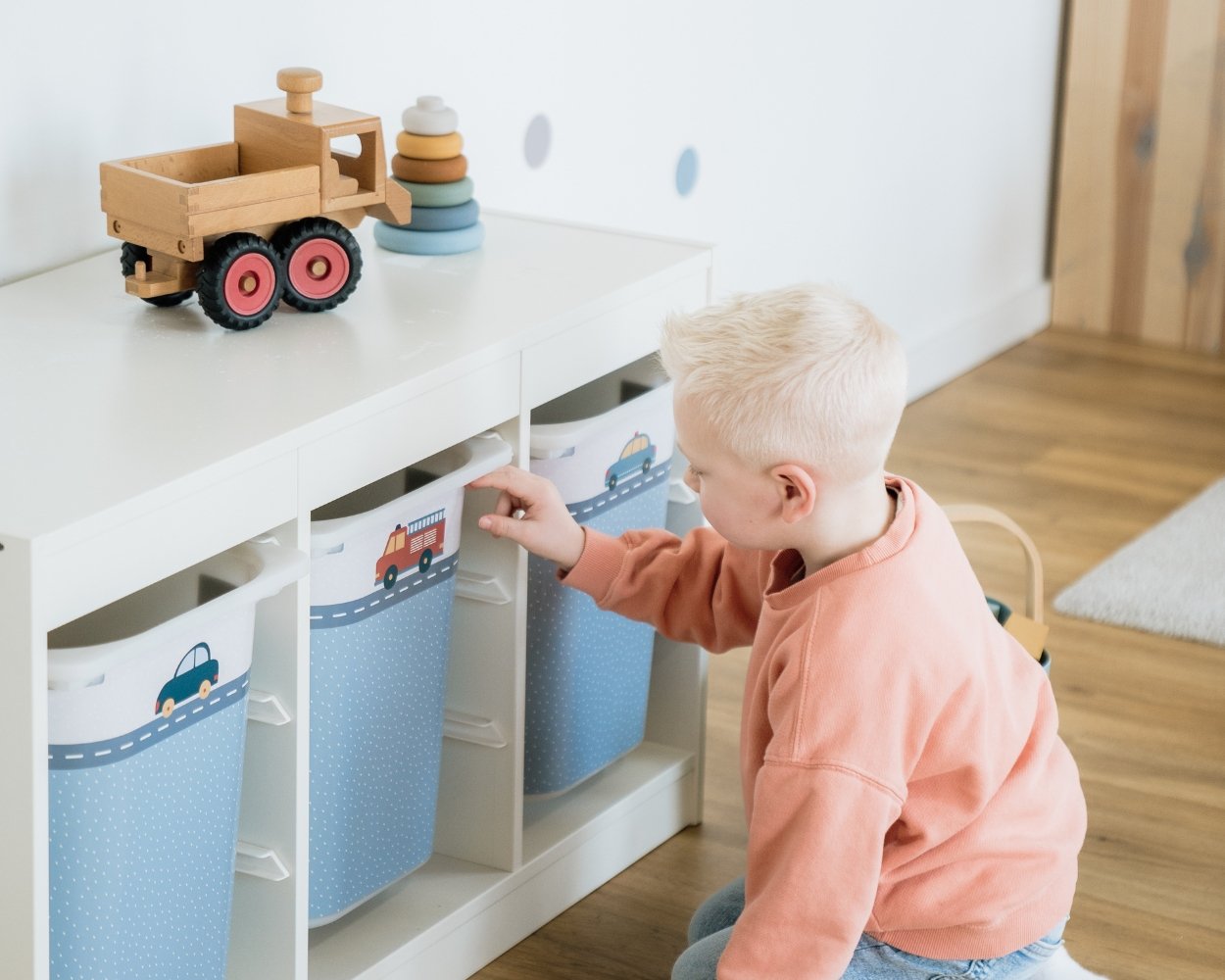 Ordnung im Kinderzimmer mit IKEA TROFAST Boxen schaffen