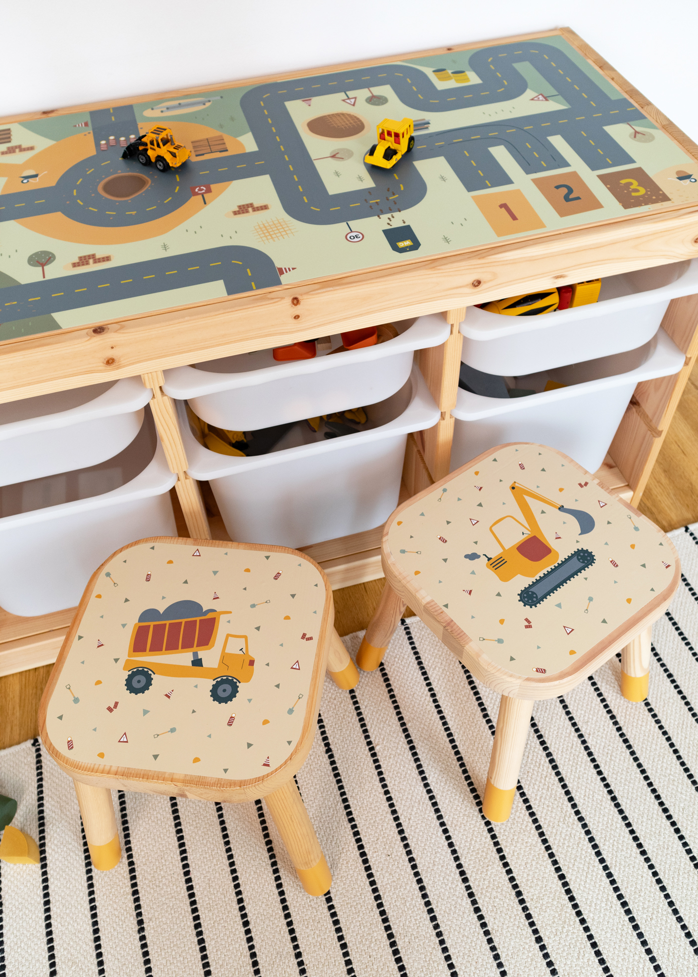 Klebefolie für IKEA FLISAT Kinderhocker